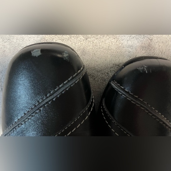 Beautiful I ❤️ Comfort black slip on shoes. - Picture 8 of 10